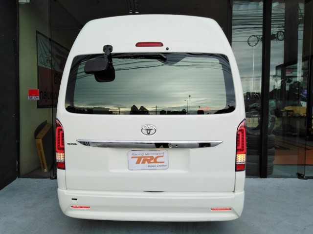 ไฟท้าย HIACE 2005-2010 FIBER LIGHTBAR LED RED Style JP